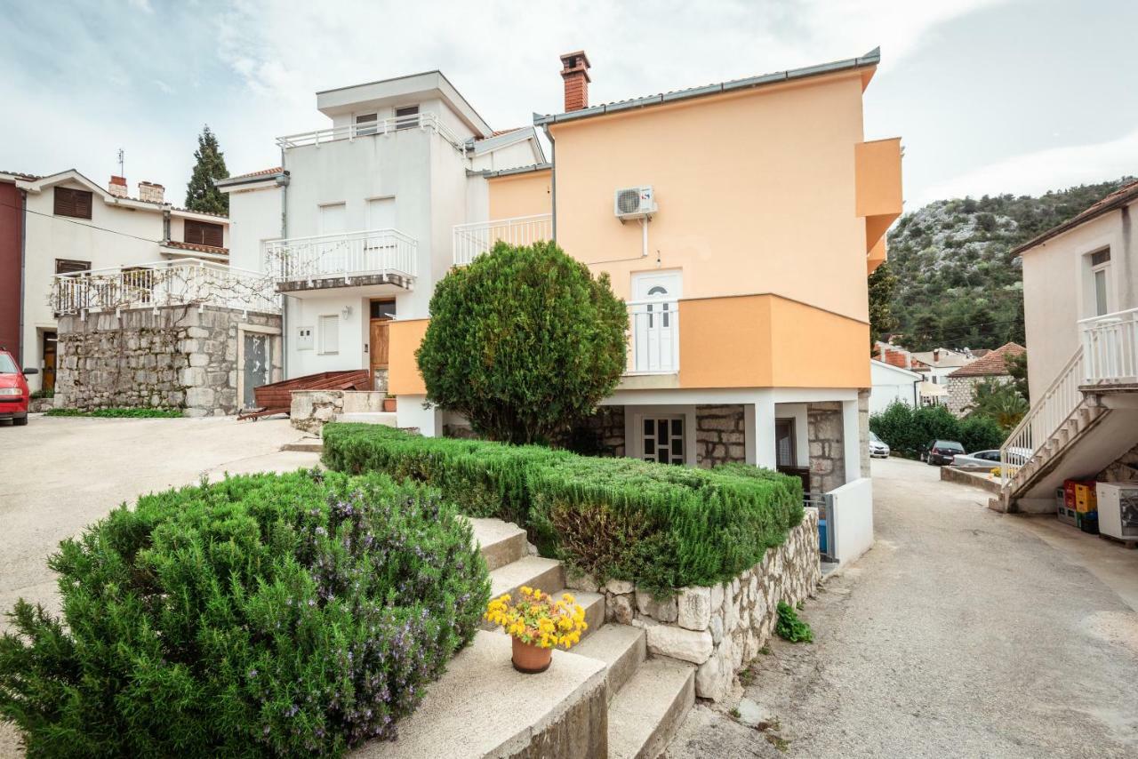 Apartmani Srsen Blace Exterior foto